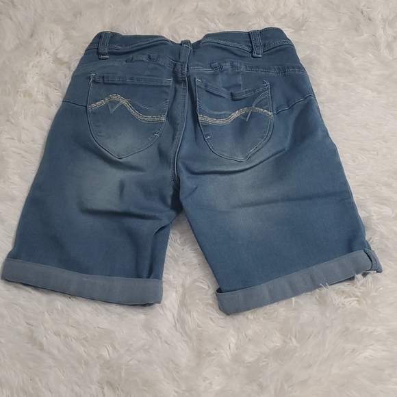 Shorts - Picture 2 of 2